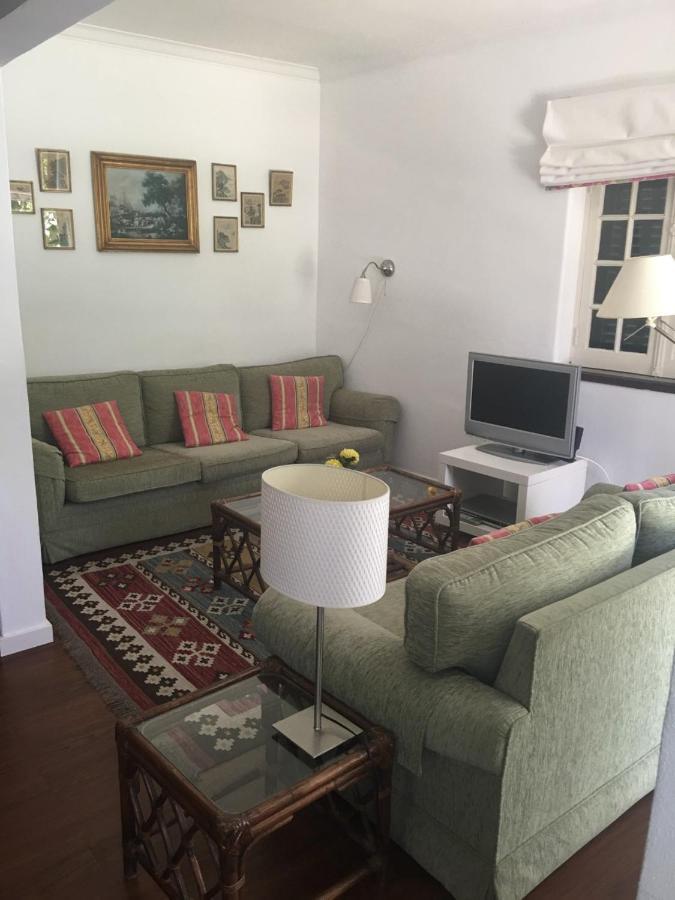 3 Bedroom Town House - Historic Centre Of Cascais. 100 Mts From The Beach And Centre Of Cascais Dış mekan fotoğraf